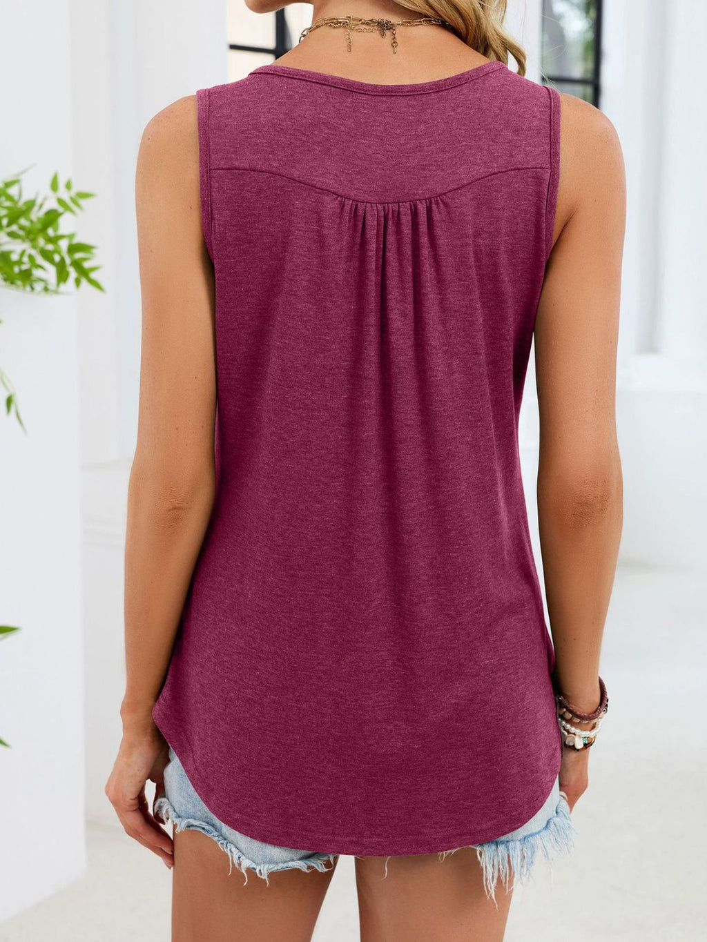 651a8d5c-4b1b-422c-8a8e-8a7edc760e60-Max